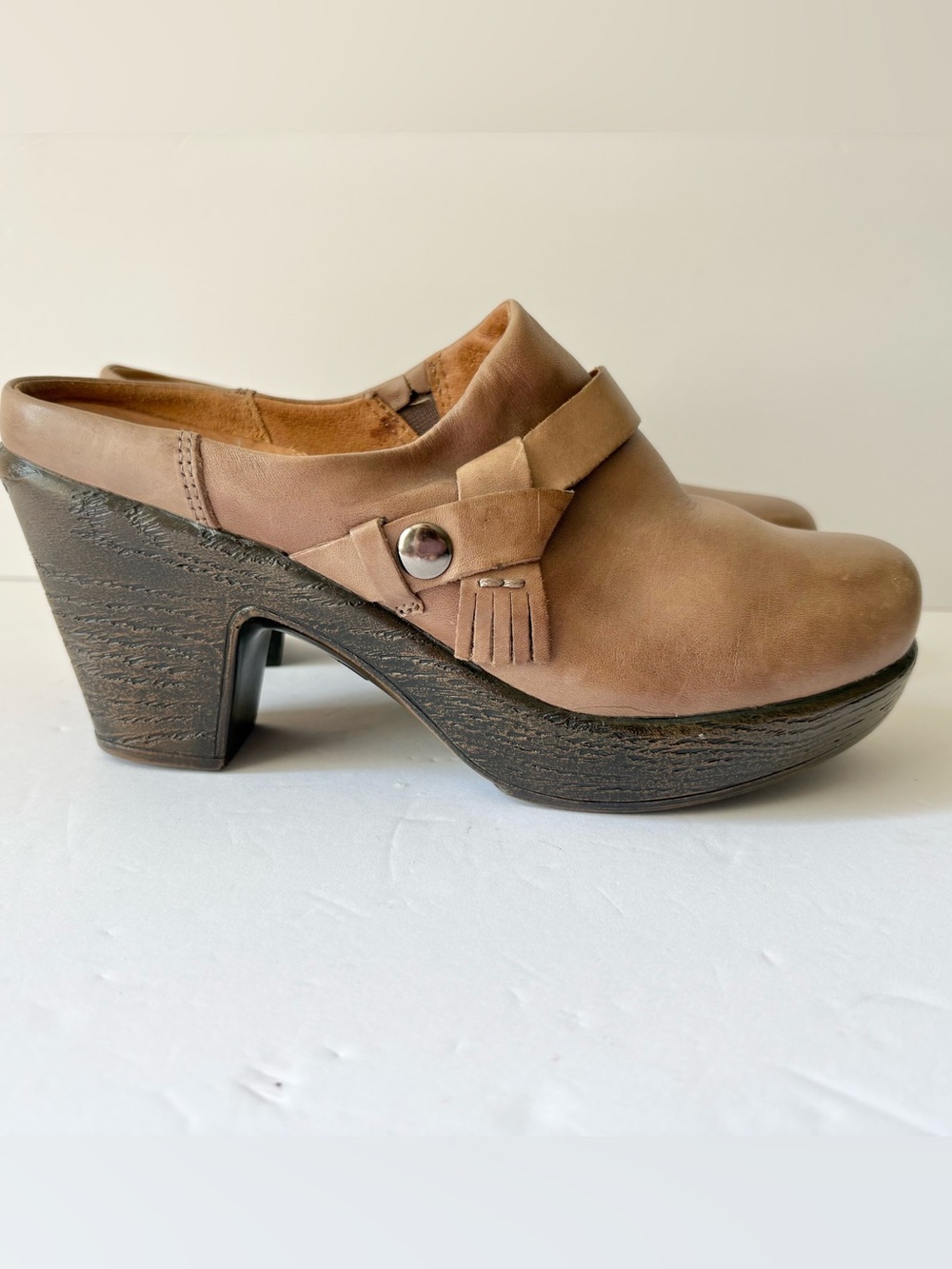 Kravings by‎ Klogs Angie Brown Leather Clogs